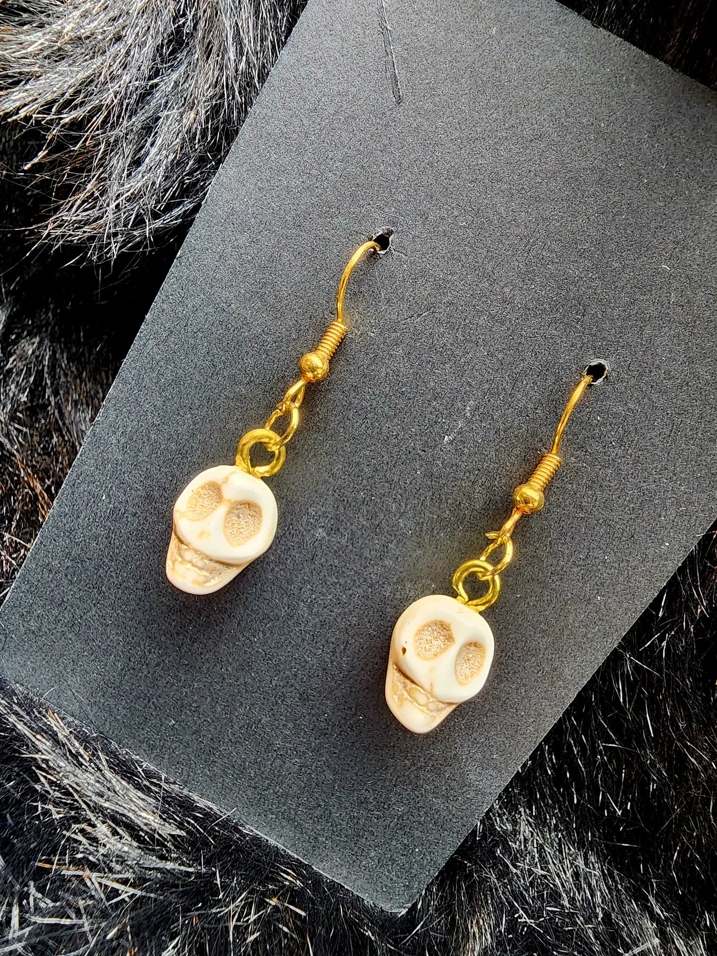 Skull Head Ball & Chain Necklace